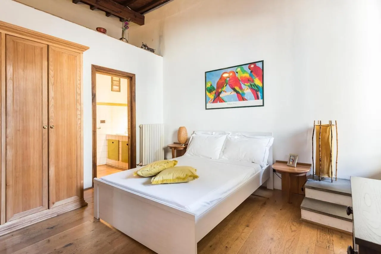 Refined Flat With Private Loggia In San Frediano Apartment Florence 0*,  Italy